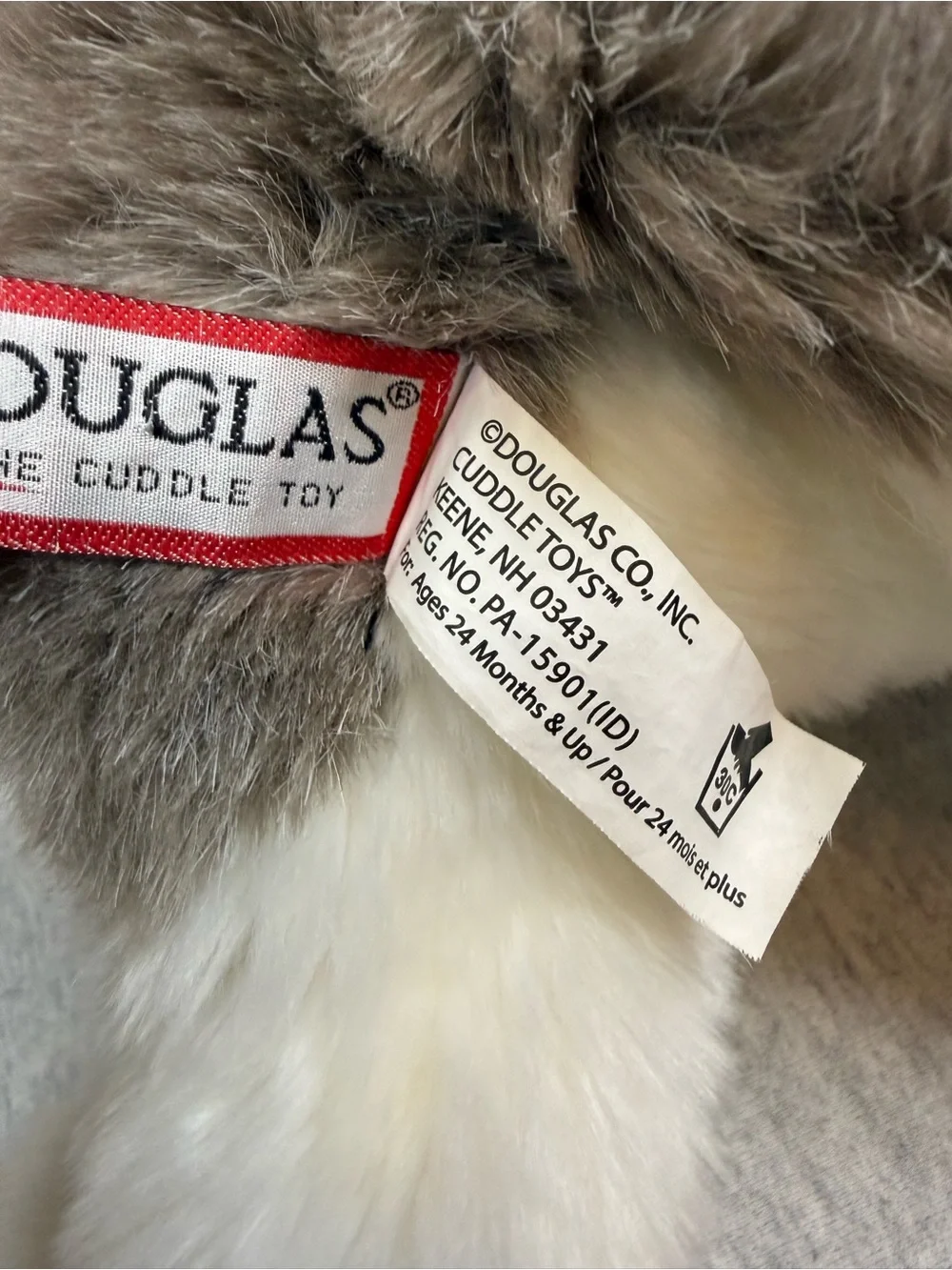 Douglas Cuddle Toys Geno Husky Plush Gray White - 19”